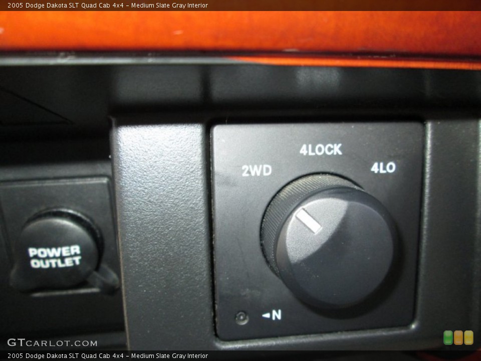 Medium Slate Gray Interior Controls for the 2005 Dodge Dakota SLT Quad Cab 4x4 #80989595