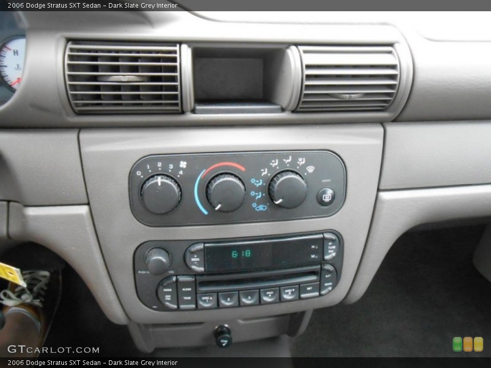 Dark Slate Grey Interior Controls for the 2006 Dodge Stratus SXT Sedan #80990633