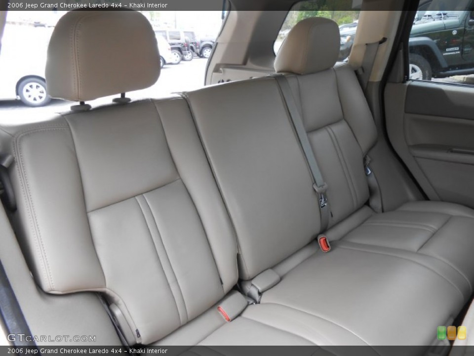 Khaki Interior Rear Seat for the 2006 Jeep Grand Cherokee Laredo 4x4 #80992787
