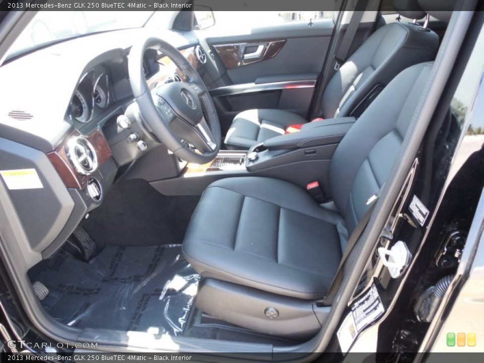 Black Interior Photo for the 2013 Mercedes-Benz GLK 250 BlueTEC 4Matic #80996762