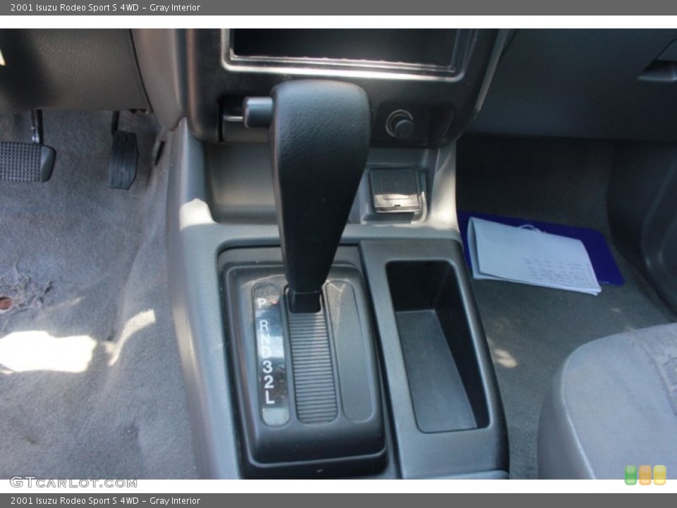 Gray Interior Transmission for the 2001 Isuzu Rodeo Sport S 4WD #81000467