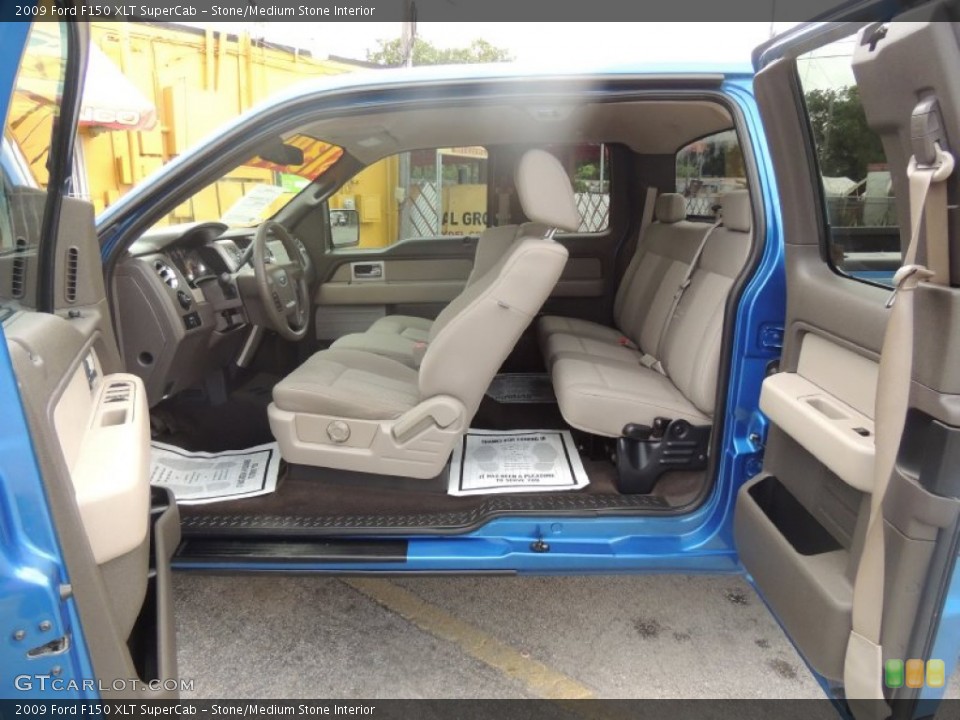 Stone/Medium Stone Interior Photo for the 2009 Ford F150 XLT SuperCab #81004601