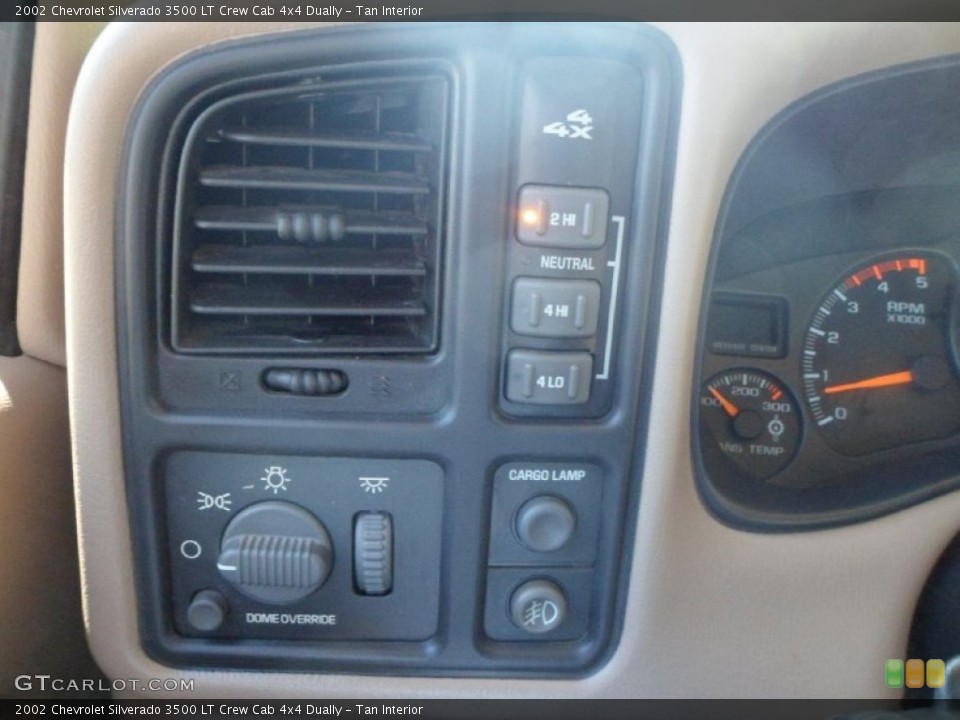Tan Interior Controls for the 2002 Chevrolet Silverado 3500 LT Crew Cab 4x4 Dually #81005395