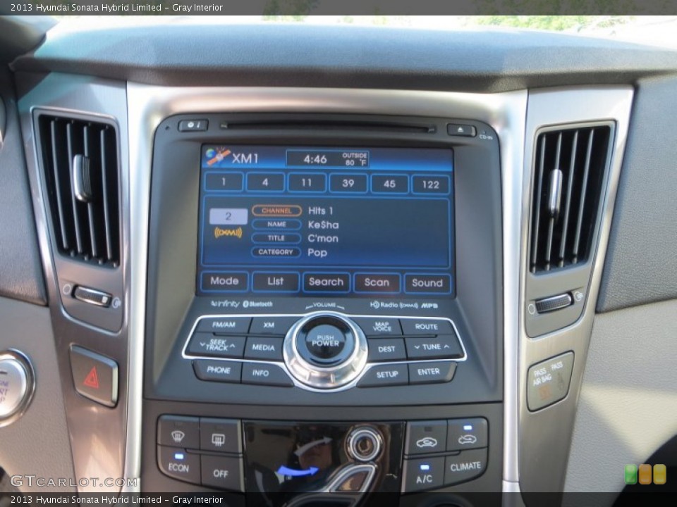 Gray Interior Controls for the 2013 Hyundai Sonata Hybrid Limited #81009391