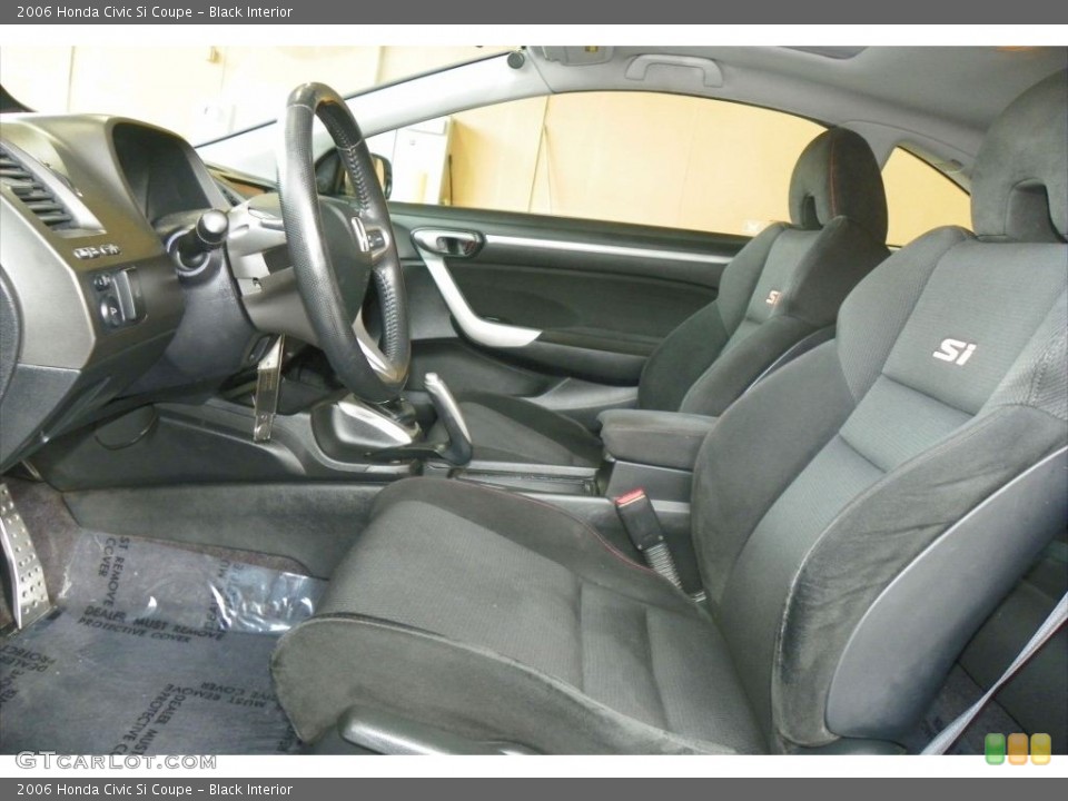 Black Interior Photo for the 2006 Honda Civic Si Coupe #81015430