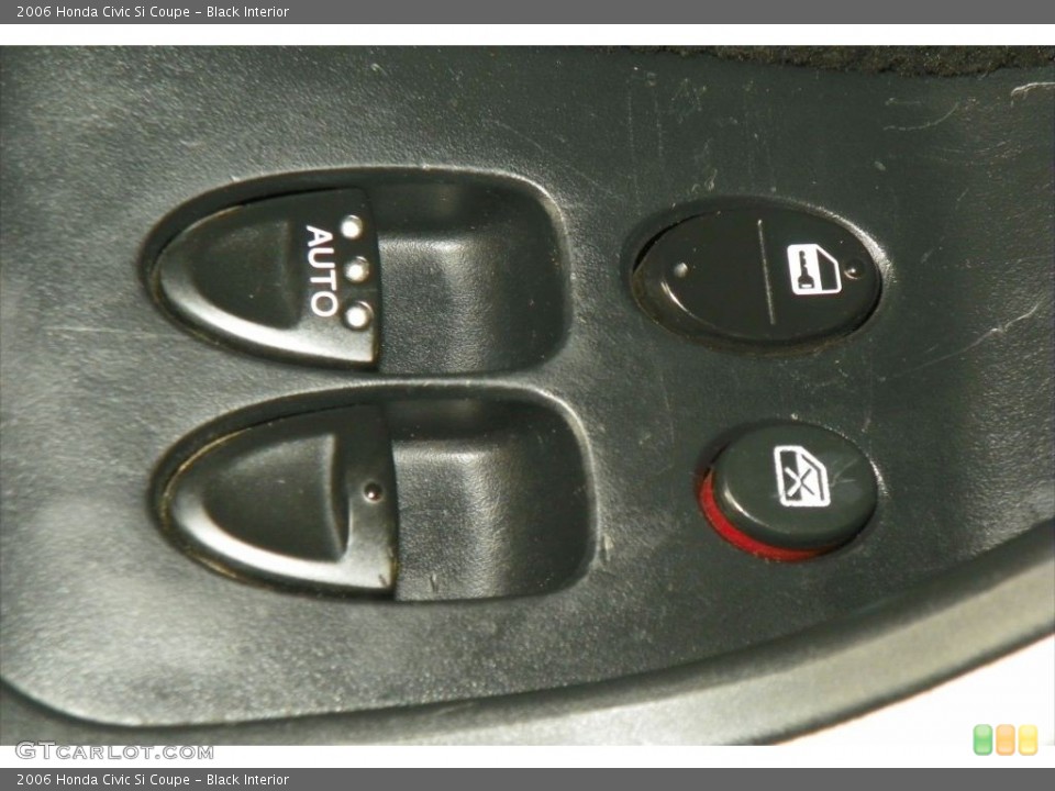 Black Interior Controls for the 2006 Honda Civic Si Coupe #81015584