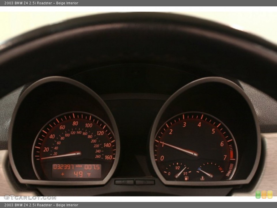 Beige Interior Gauges for the 2003 BMW Z4 2.5i Roadster #81016974