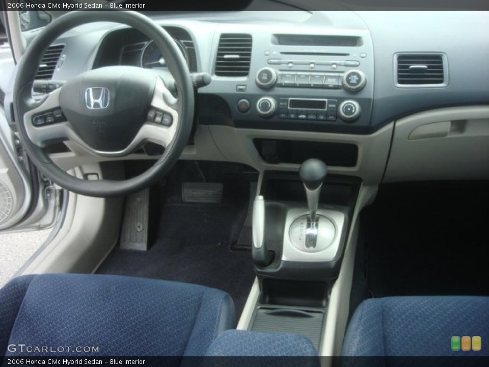 Blue Interior Dashboard for the 2006 Honda Civic Hybrid Sedan #81025956