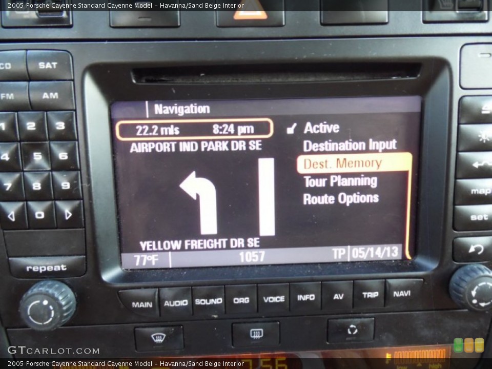 Havanna/Sand Beige Interior Navigation for the 2005 Porsche Cayenne  #81034764