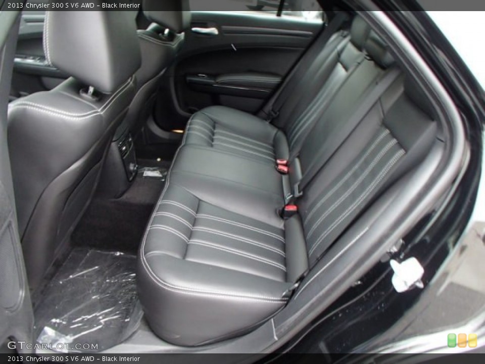 Black Interior Rear Seat for the 2013 Chrysler 300 S V6 AWD #81041655