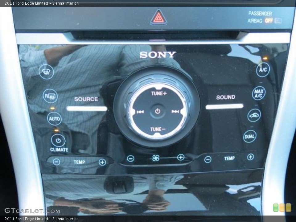 Sienna Interior Controls for the 2011 Ford Edge Limited #81046523