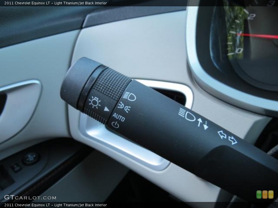 Light Titanium/Jet Black Interior Controls for the 2011 Chevrolet Equinox LT #81047295