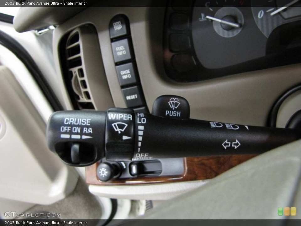 Shale Interior Controls for the 2003 Buick Park Avenue Ultra #81068451