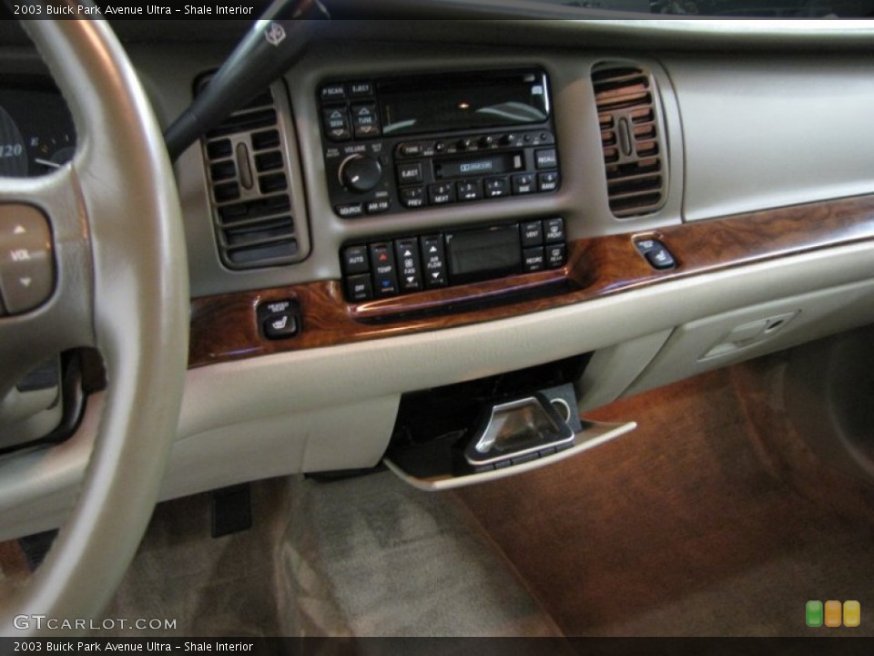 Shale Interior Controls for the 2003 Buick Park Avenue Ultra #81068514