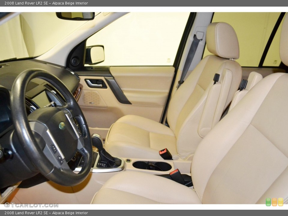 Alpaca Beige Interior Photo for the 2008 Land Rover LR2 SE #81073578