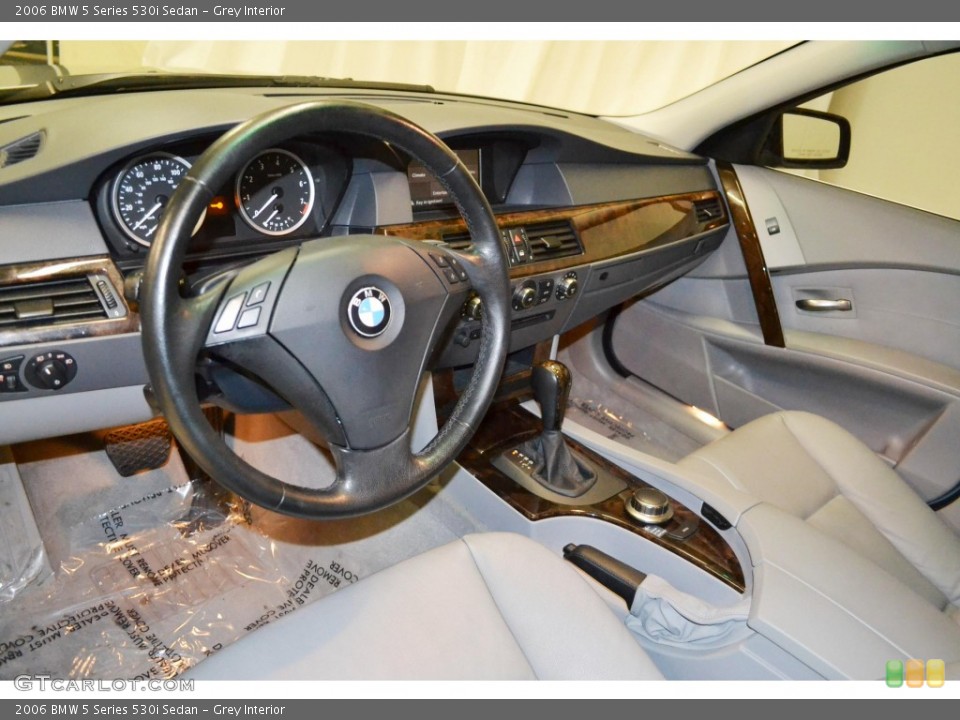 Grey Interior Prime Interior for the 2006 BMW 5 Series 530i Sedan #81074001