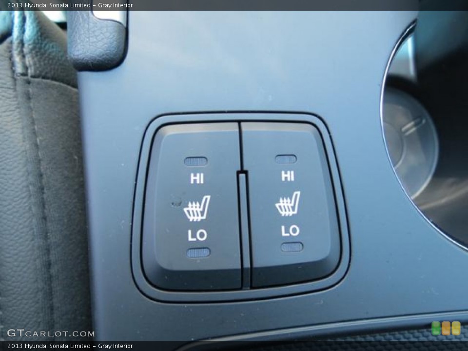 Gray Interior Controls for the 2013 Hyundai Sonata Limited #81084248