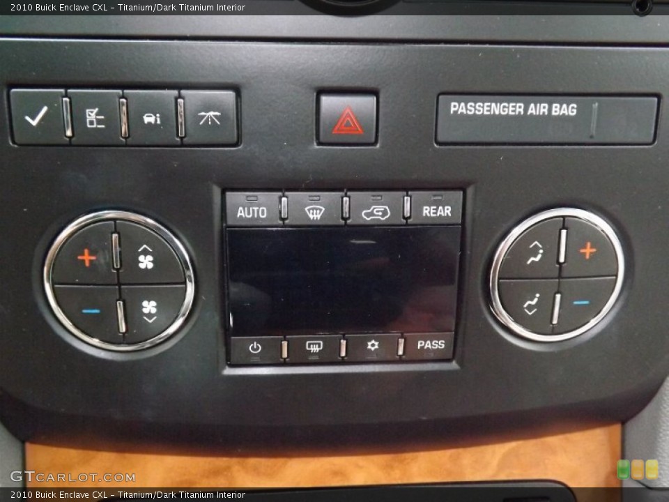 Titanium/Dark Titanium Interior Controls for the 2010 Buick Enclave CXL #81105328