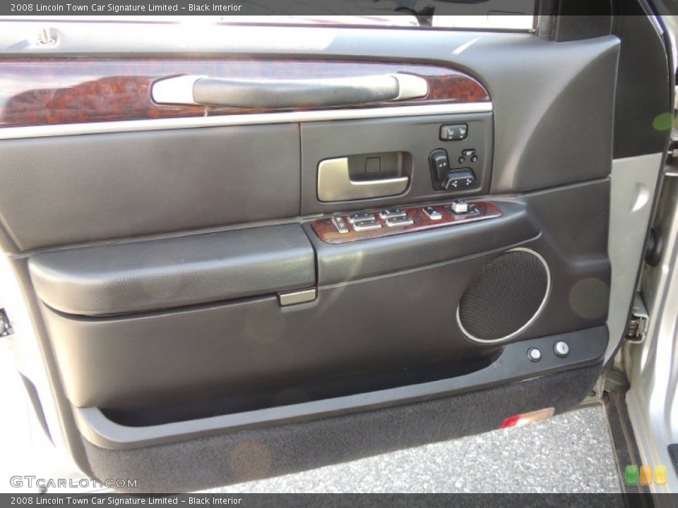 Black Interior Door Panel for the 2008 Lincoln Town Car Signature Limited #81107414