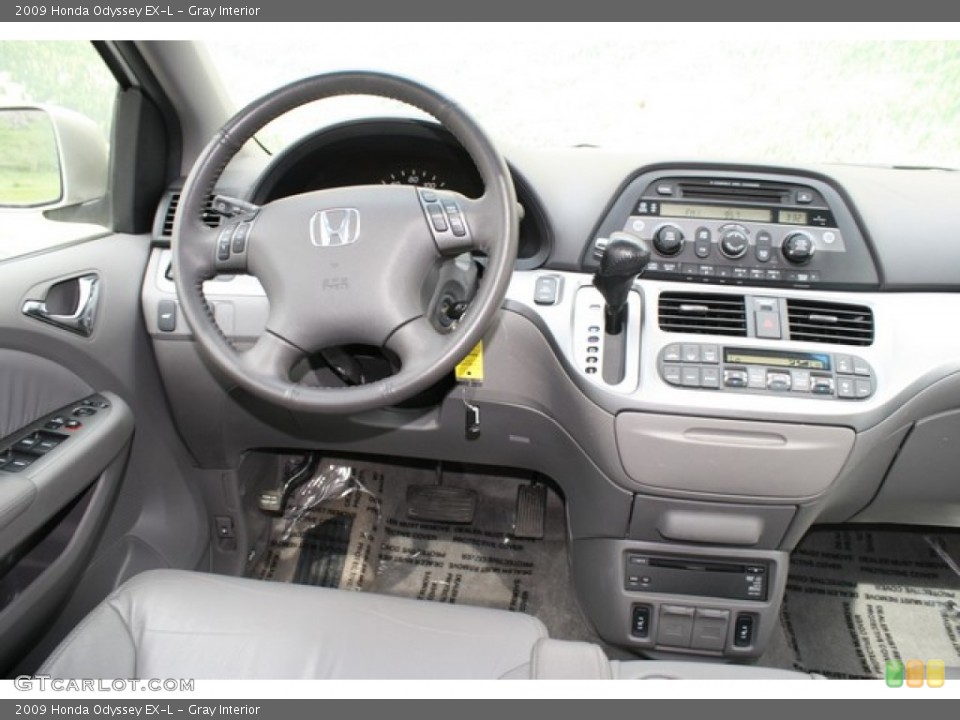 Gray Interior Dashboard for the 2009 Honda Odyssey EX-L #81110249