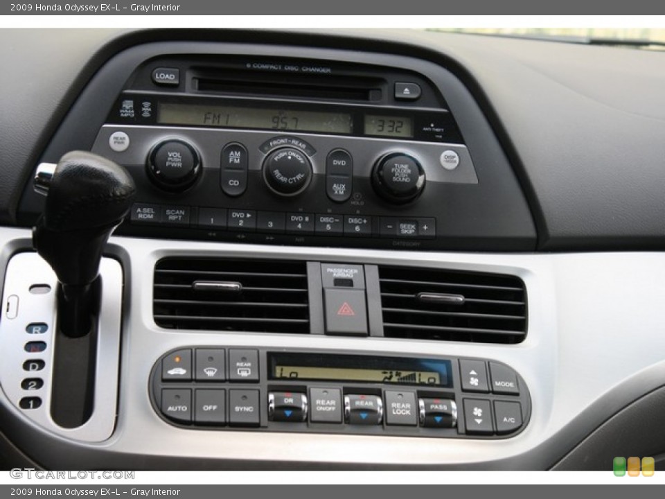 Gray Interior Controls for the 2009 Honda Odyssey EX-L #81110295