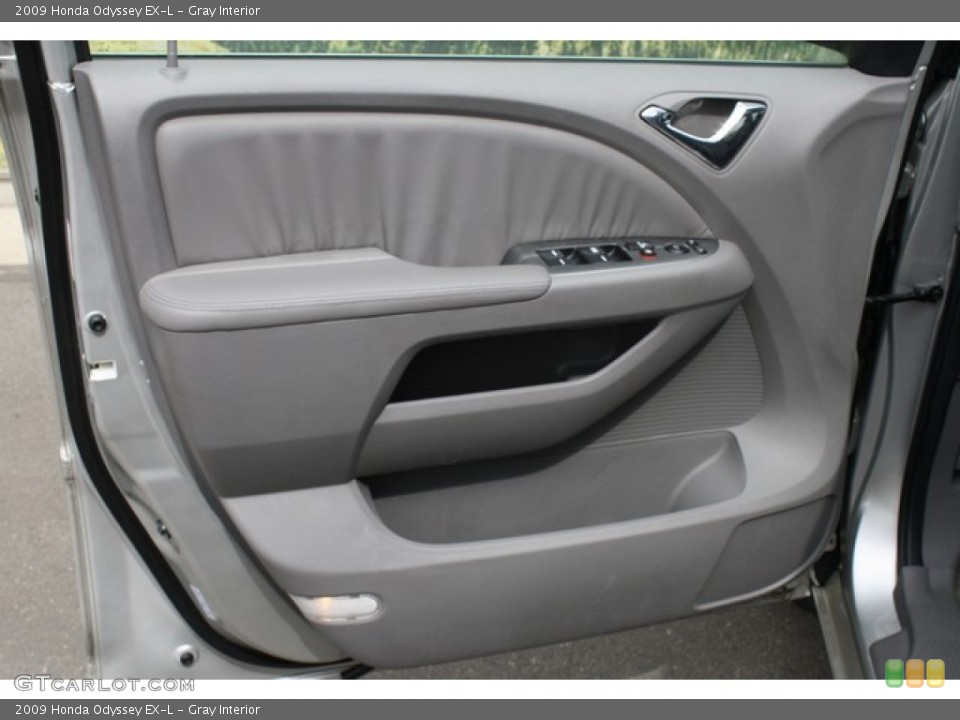 Gray Interior Door Panel for the 2009 Honda Odyssey EX-L #81110507