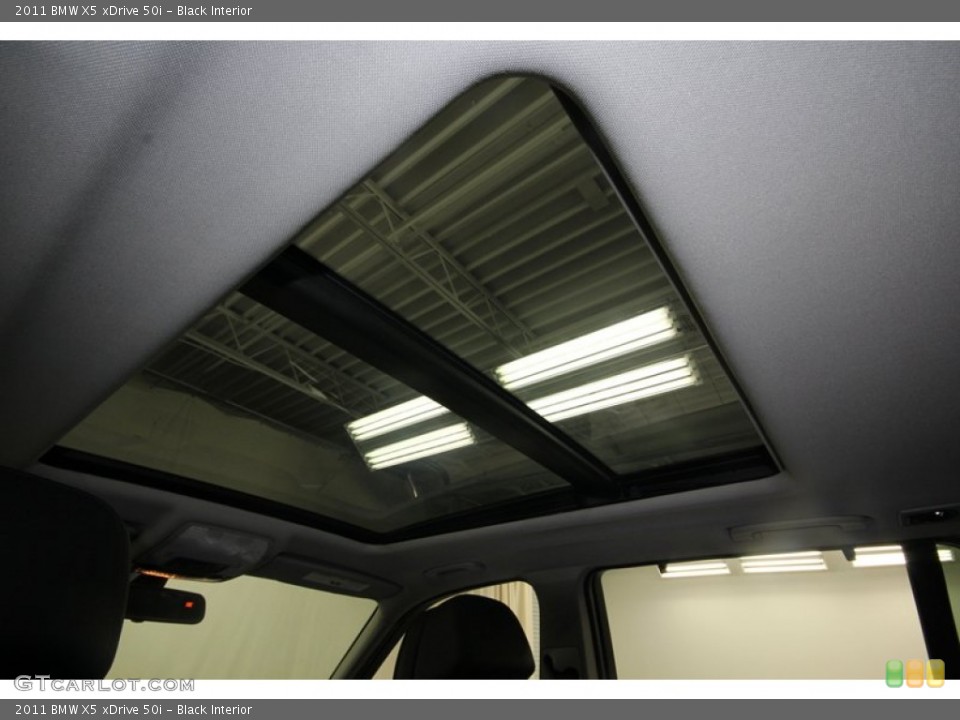 Black Interior Sunroof for the 2011 BMW X5 xDrive 50i #81118426