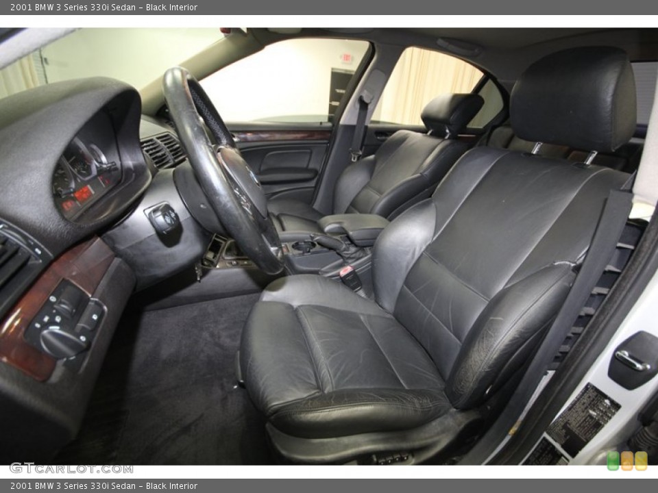 Black Interior Photo for the 2001 BMW 3 Series 330i Sedan #81120349