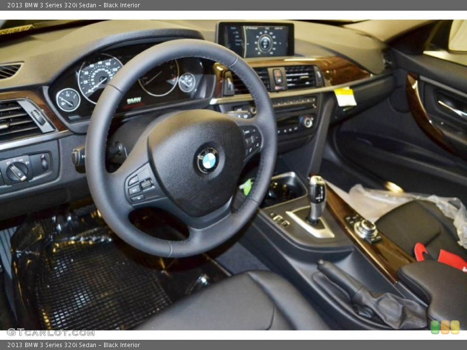 Black Interior Dashboard for the 2013 BMW 3 Series 320i Sedan #81124676