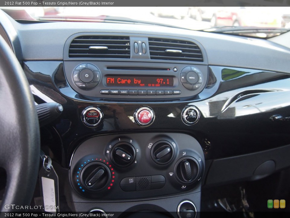Tessuto Grigio/Nero (Grey/Black) Interior Controls for the 2012 Fiat 500 Pop #81125534