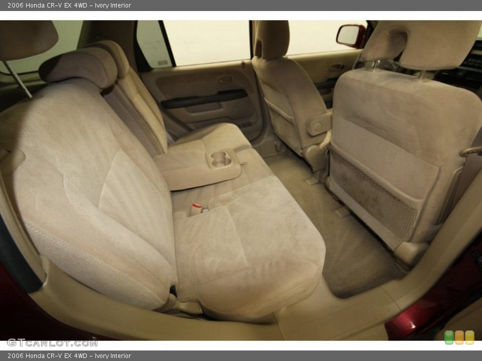 Ivory Interior Rear Seat for the 2006 Honda CR-V EX 4WD #81126146