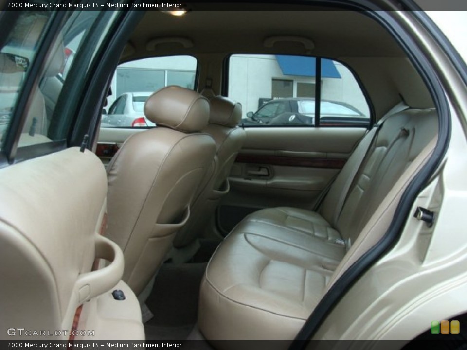 Medium Parchment Interior Rear Seat for the 2000 Mercury Grand Marquis LS #81128973