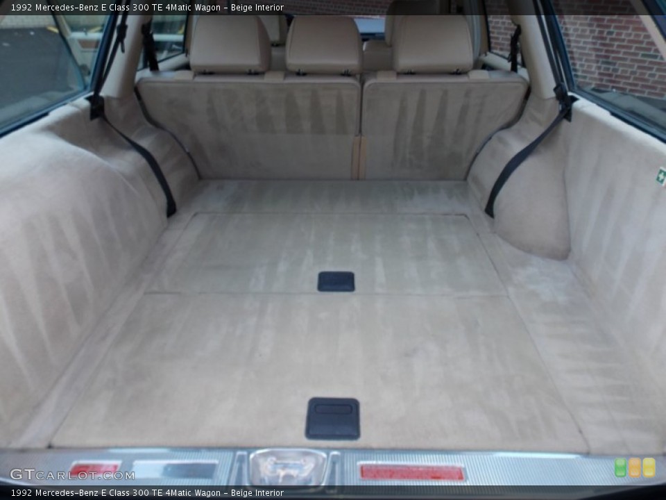 Beige Interior Trunk for the 1992 Mercedes-Benz E Class 300 TE 4Matic Wagon #81129637