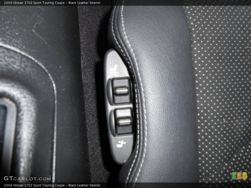Black Leather Interior Controls for the 2009 Nissan 370Z Sport Touring Coupe #81132705