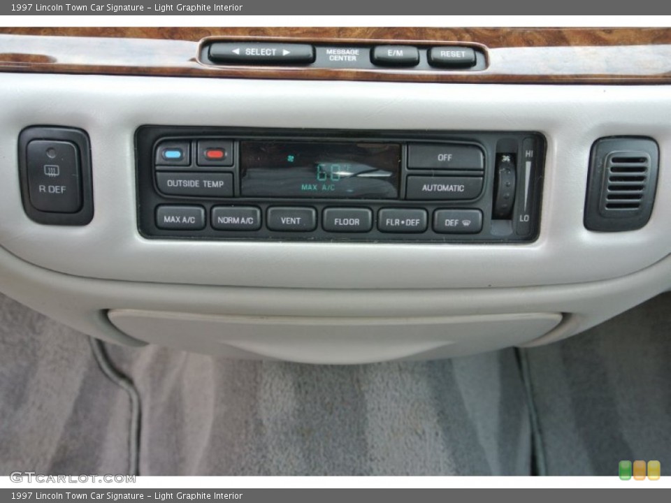 Light Graphite Interior Controls for the 1997 Lincoln Town Car Signature #81134400