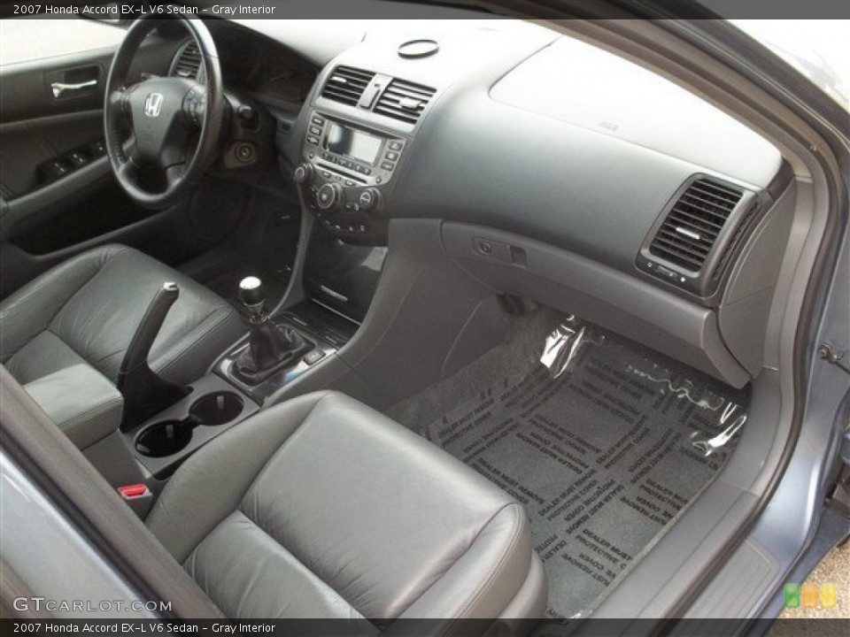 Gray Interior Photo for the 2007 Honda Accord EX-L V6 Sedan #81139240