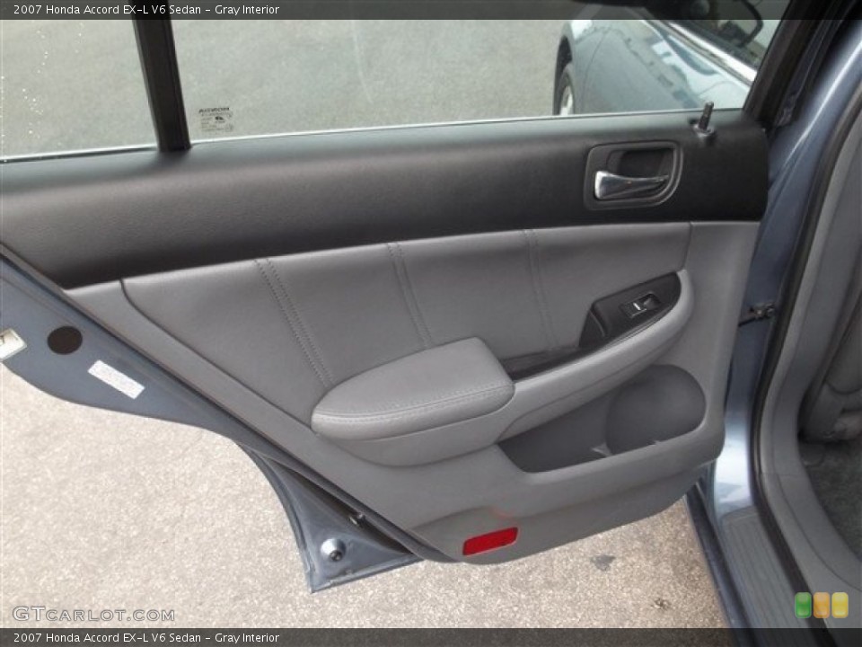 Gray Interior Door Panel for the 2007 Honda Accord EX-L V6 Sedan #81139447