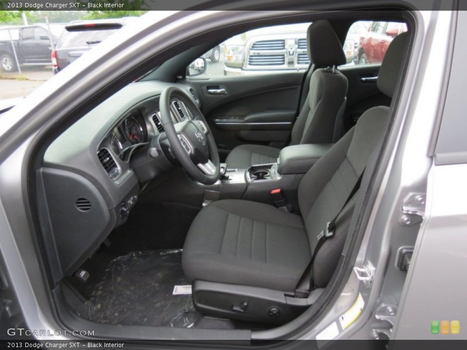 Black Interior Photo for the 2013 Dodge Charger SXT #81140420