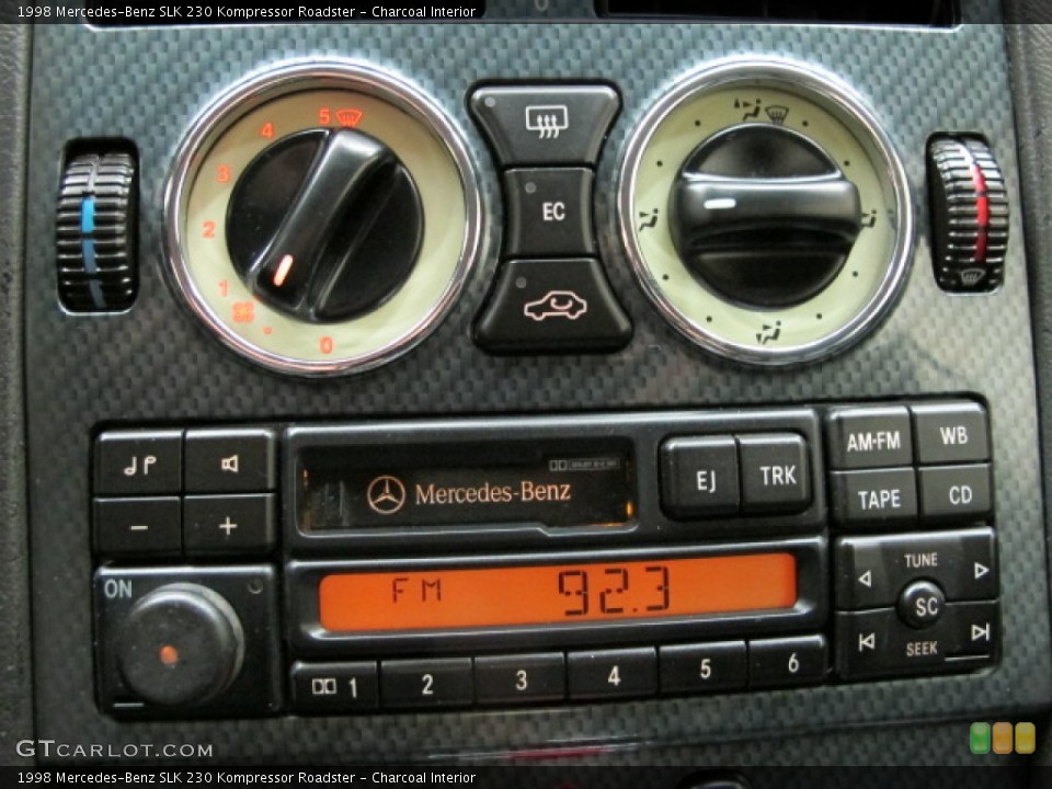 Charcoal Interior Controls for the 1998 Mercedes-Benz SLK 230 Kompressor Roadster #81145548