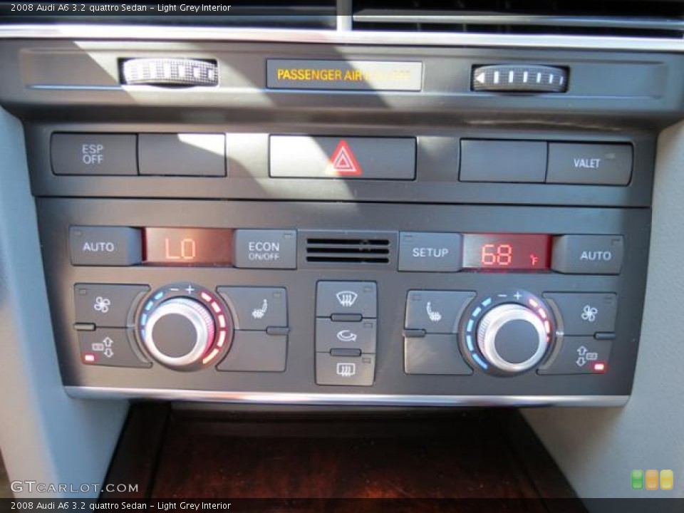 Light Grey Interior Controls for the 2008 Audi A6 3.2 quattro Sedan #81152055