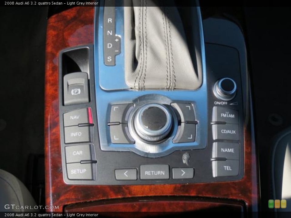 Light Grey Interior Controls for the 2008 Audi A6 3.2 quattro Sedan #81152093