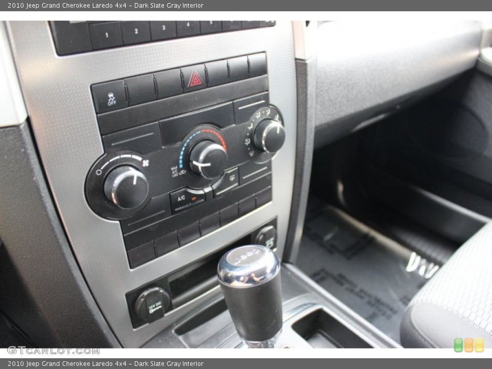 Dark Slate Gray Interior Controls for the 2010 Jeep Grand Cherokee Laredo 4x4 #81157965