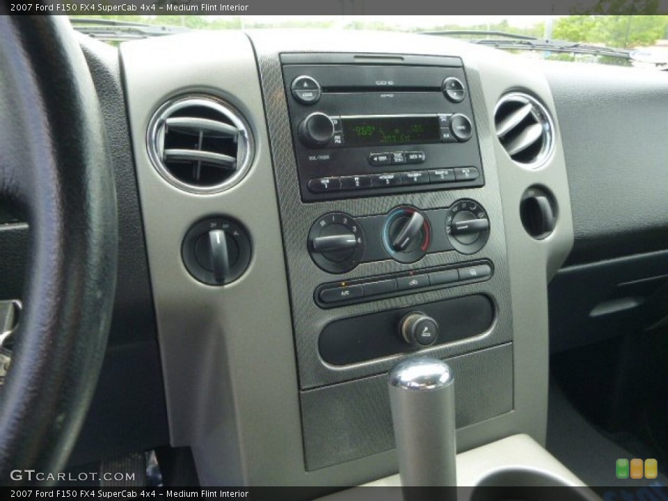 Medium Flint Interior Controls for the 2007 Ford F150 FX4 SuperCab 4x4 #81163482