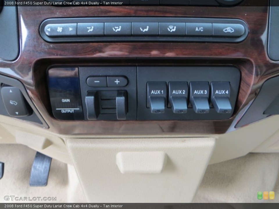 Tan Interior Controls for the 2008 Ford F450 Super Duty Lariat Crew Cab 4x4 Dually #81167079