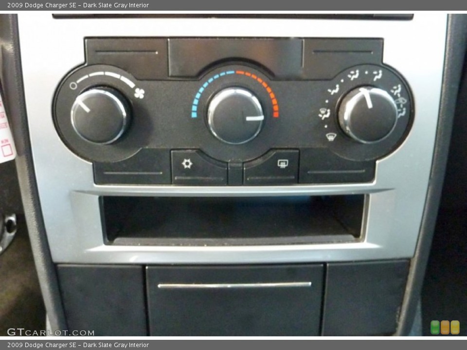 Dark Slate Gray Interior Controls for the 2009 Dodge Charger SE #81167634