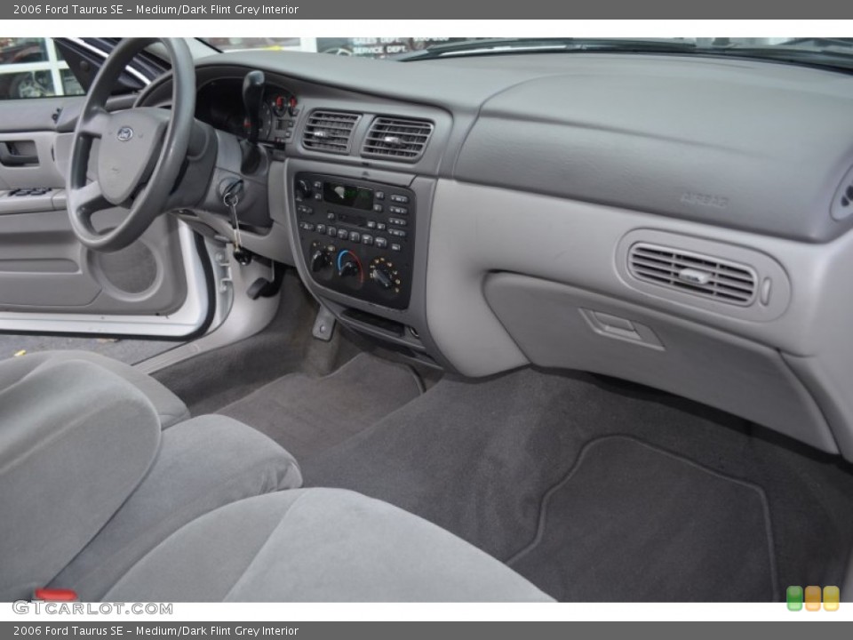 Medium/Dark Flint Grey Interior Dashboard for the 2006 Ford Taurus SE #81169623