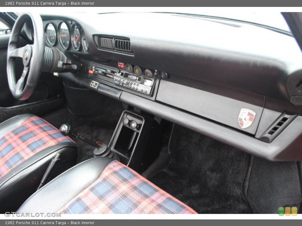 Black Interior Dashboard for the 1982 Porsche 911 Carrera Targa #81182444