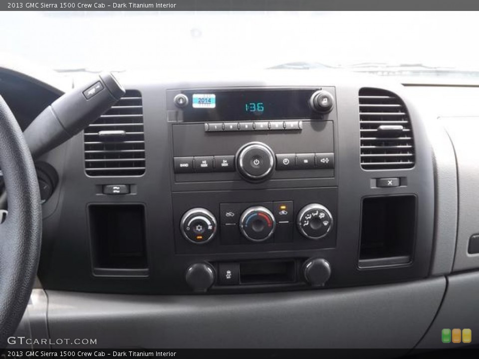 Dark Titanium Interior Controls for the 2013 GMC Sierra 1500 Crew Cab #81187527