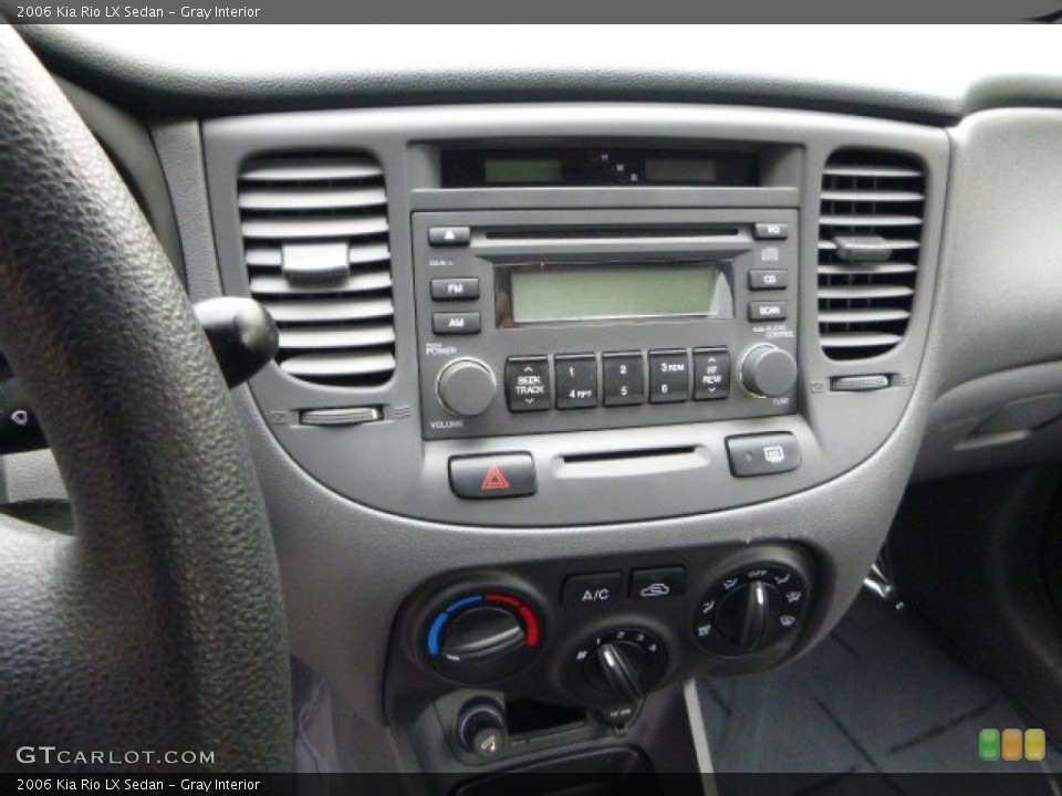 Gray Interior Controls for the 2006 Kia Rio LX Sedan #81188471