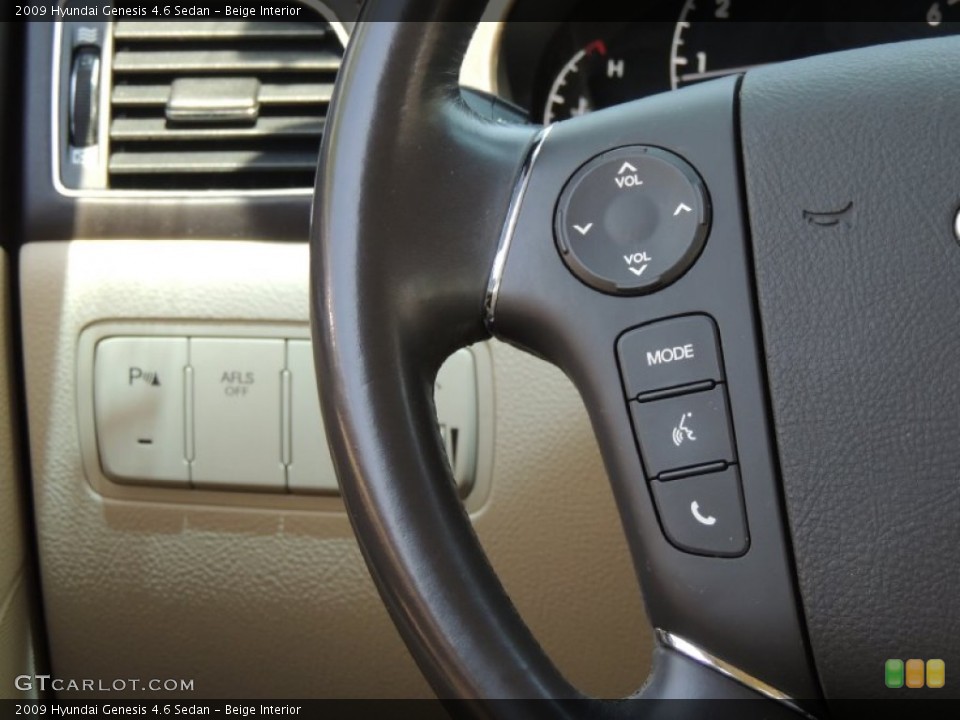 Beige Interior Controls for the 2009 Hyundai Genesis 4.6 Sedan #81192378